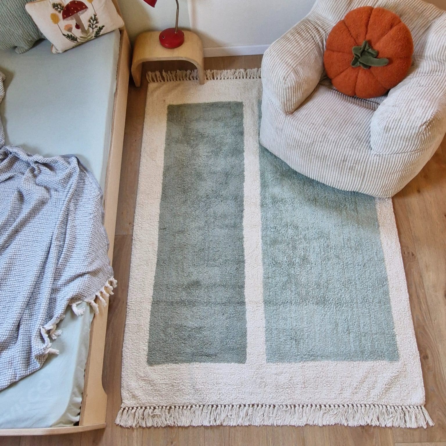  מלבני תכלת ירוק